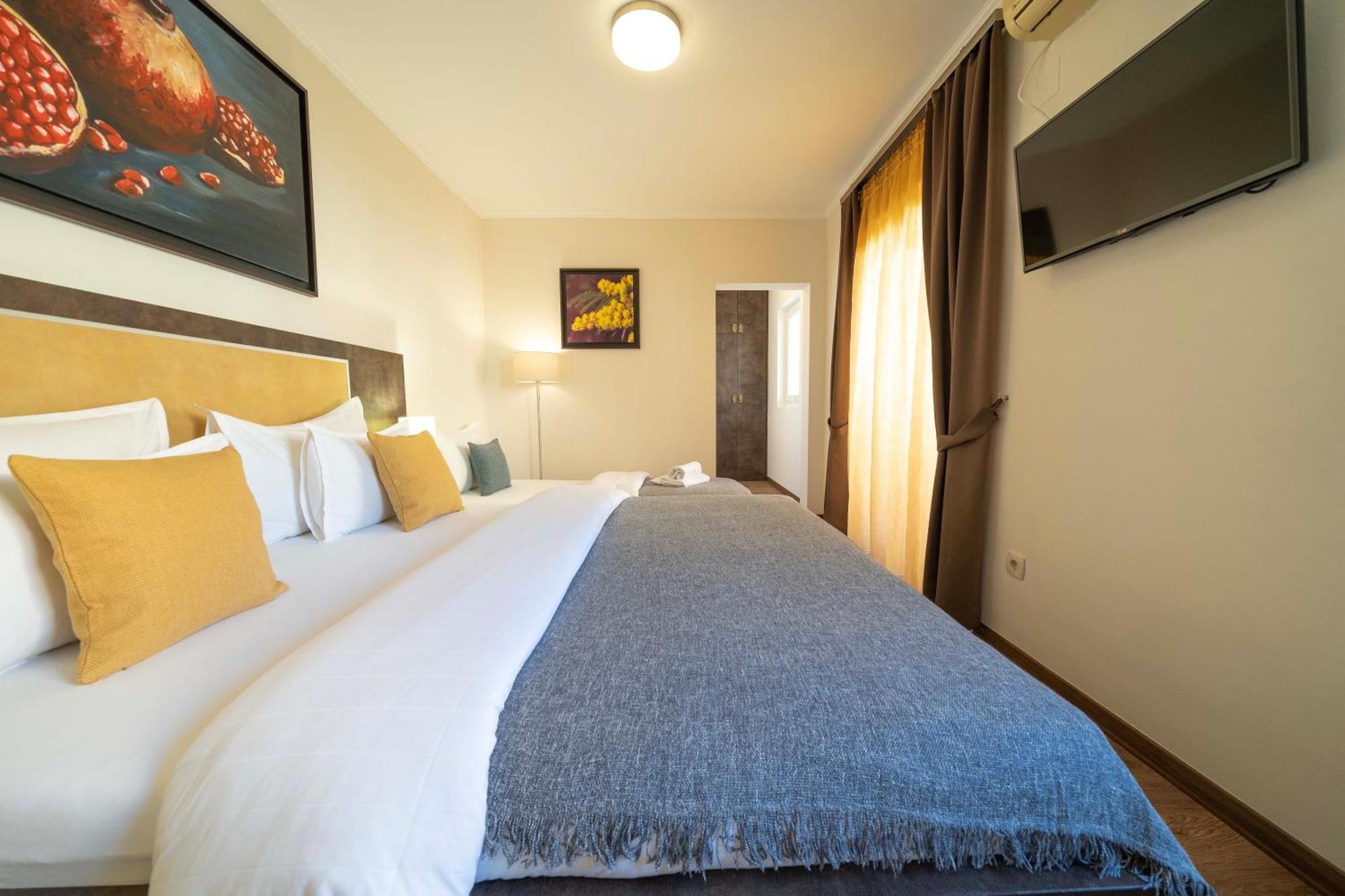 Boutique Hotel Momentum By Aycon Μπούντβα Δωμάτιο φωτογραφία
